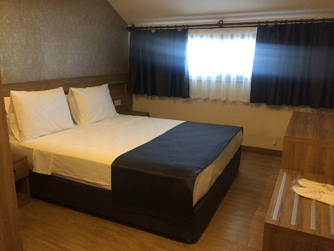 Bedroom 4, Golden World Suite Hotel, Antalya