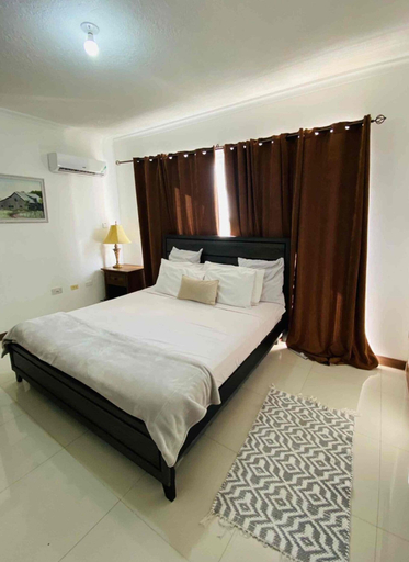 Room 5, New Kingston Comfy 2BR Apartment
