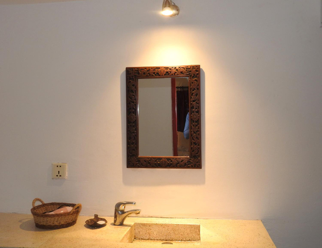 Bathroom 4, Villa Wat Damnak, Siem Reap