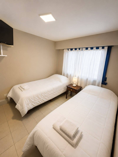 Bedroom 5, Hotel Venezia, Bariloche