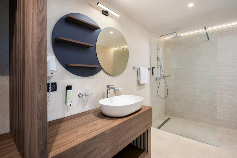 Bathroom 4, Aminess Alfir Hotel, Blato