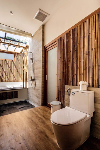 Bathroom 5, Bulow Casa Grand View Resort, Muang Satun