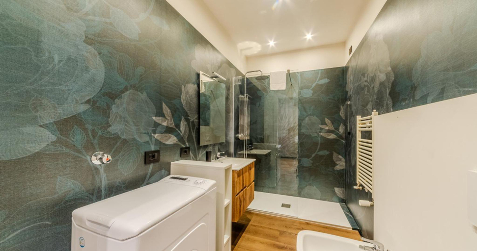 Bathroom 3, Casa Temporanea, Bologna