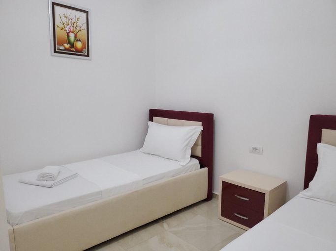 Bedroom 3, Malo Apartments, Sarandës