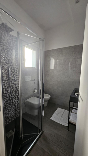 Bathroom 2, Villa Alfi Galatina, Lecce