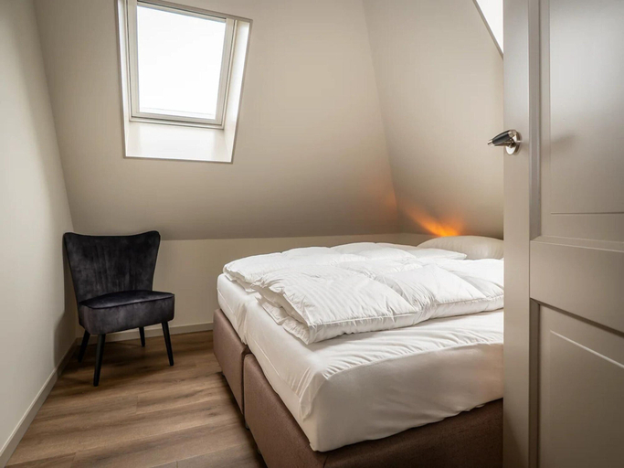 Room 4, Farmhouse Near De Koog, Texel