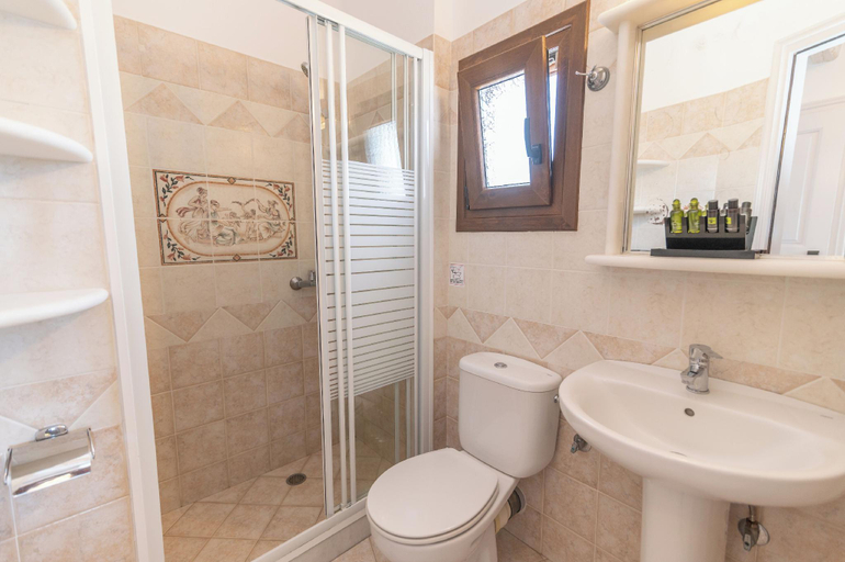 Bathroom 2, Nikos Apartments & Studios, South Aegean