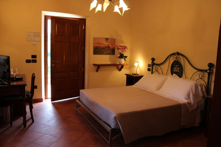 Bedroom 5, Nuovo Etruria Resort, Siena