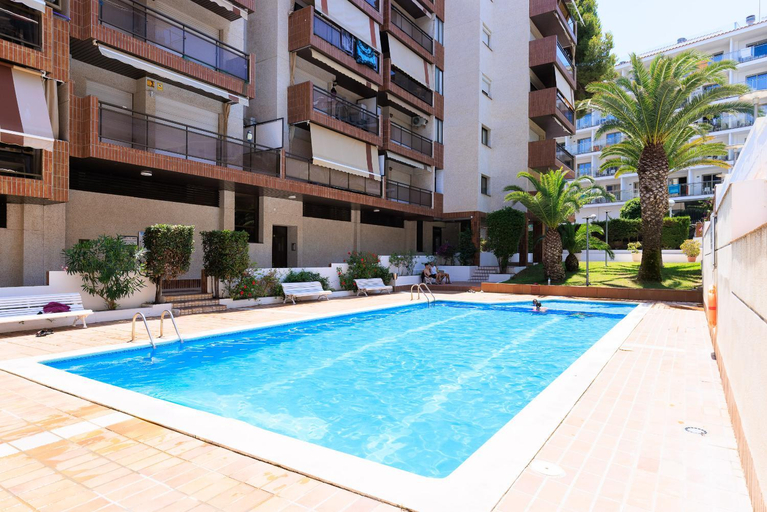 Sport & Beauty 2, UHC Casalmar Apartments, Tarragona