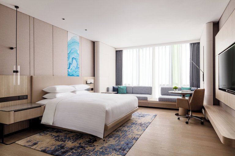 Bedroom 3, Courtyard by Marriott Shenzhen Northwest, Shenzhen