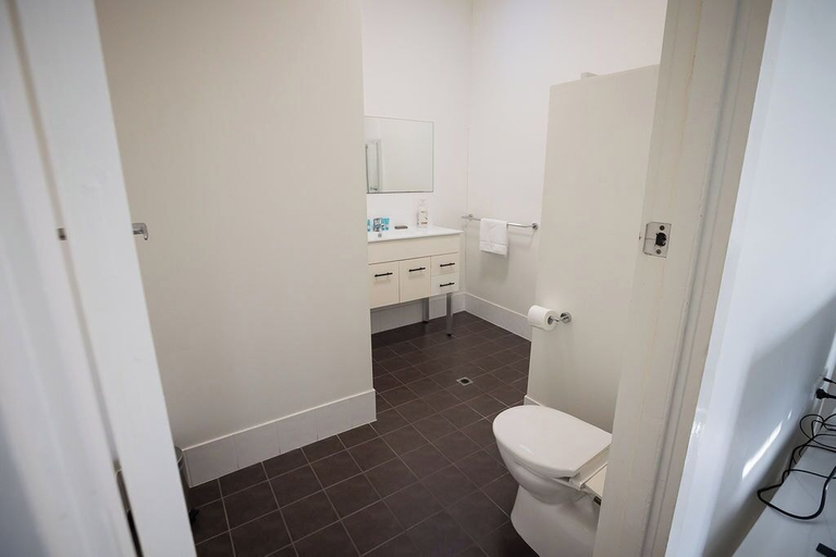 Bathroom 3, Albany Central Apartments, Albany