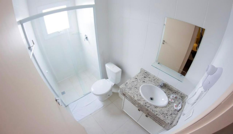Bathroom 3, Hotel Toyo Inn, Boituva