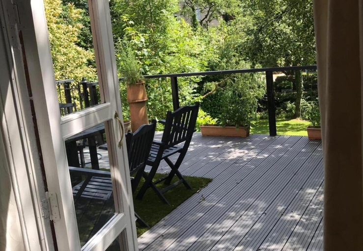 Others 4, Beautiful Garden Double Room With Private Access