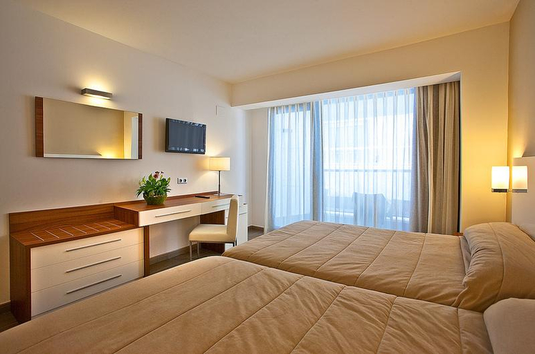 Bedroom 3, Hotel RH Portocristo & Wellness, Castellón