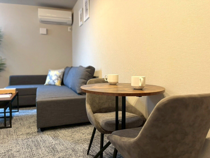 Living area 4, Liaison Court Nishikujo Universal Bay 2, Osaka