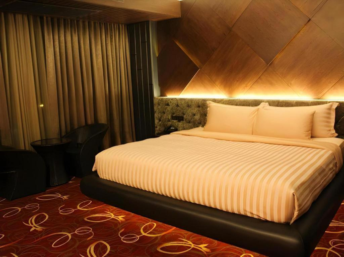 Bedroom 3, Maleewana Hotel & Resort, Bang Kruai