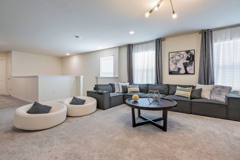 Living room 2, Wi1196 - 7BR House With Pool Near Disney, Polk