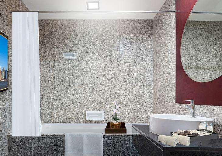 bathroom 49