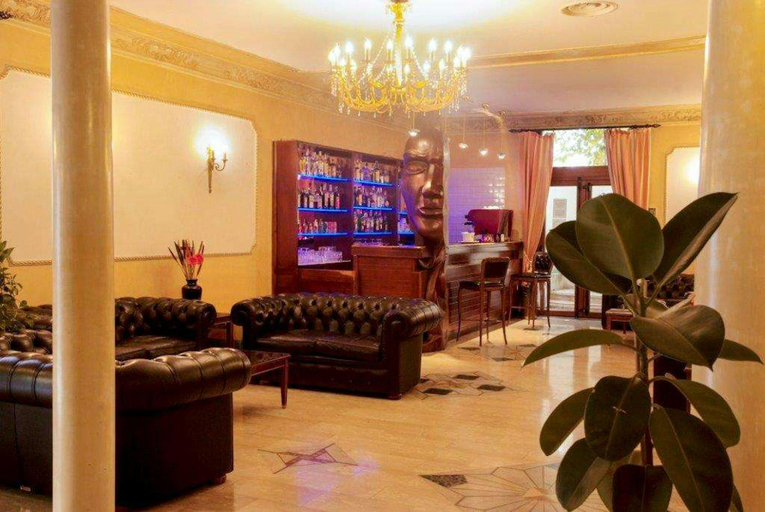 Public Area 3, Hotel Villa Rosa, Rome