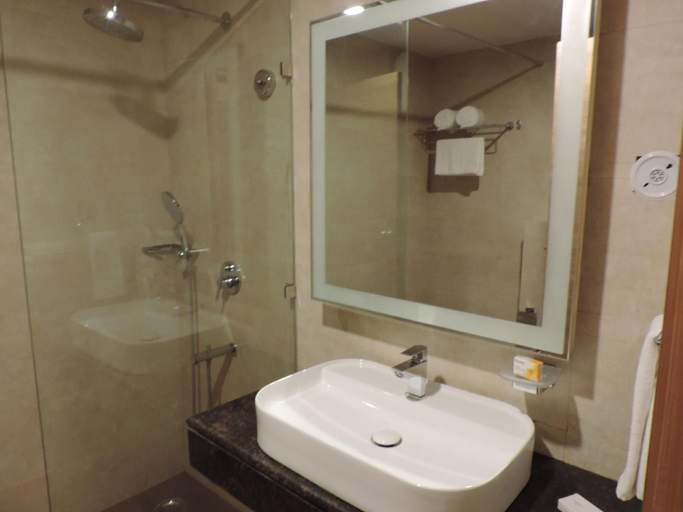 Bathroom 5, Justa Luxe Mukteshwar Retreat and Spa Mukteshwar, Nainital
