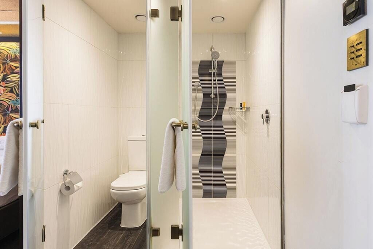 Bathroom 5, ONOMO Hotel Cape Town Foreshore, City of Cape Town