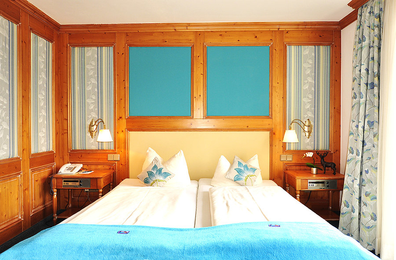 Bedroom 4, Seehotel Schlierseer Hof, Miesbach