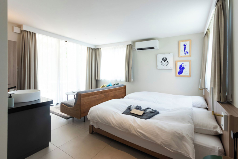 Bedroom 3, amarancia cottage hugging nature house, Minamiawaji