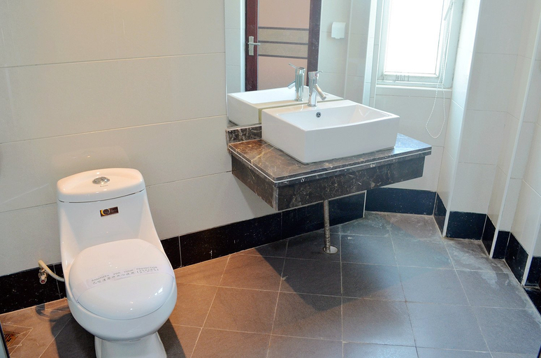 Bathroom 3, Jili Hotel, Huizhou