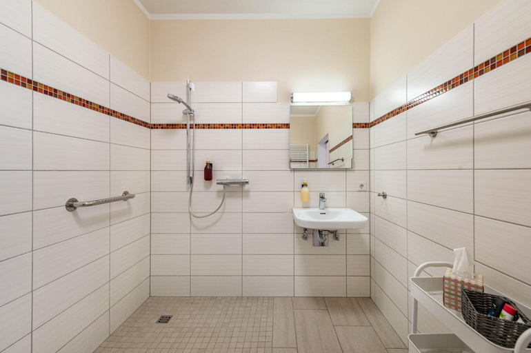 Bathroom 3, Pension Pusteblume, Prignitz