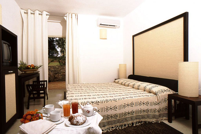 Bedroom 3, UNA HOTELS Club Hotel Ancora Stintino, Sassari