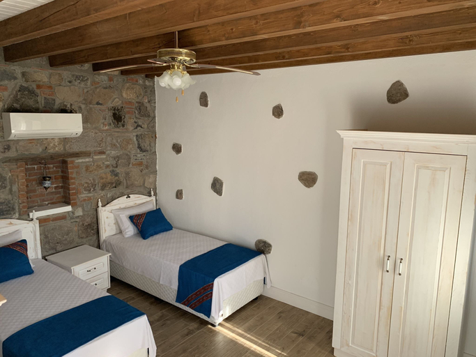 Bedroom 3, Ada Han Butik Otel, Urla