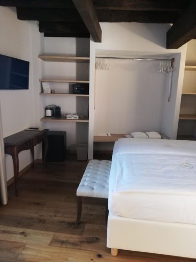 Bedroom 5, B&B Corte Alma Spa and Luxury Home, Brescia