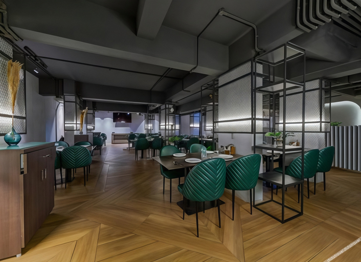 Food & Drinks 5, HOTEL PRATHAM, Solapur