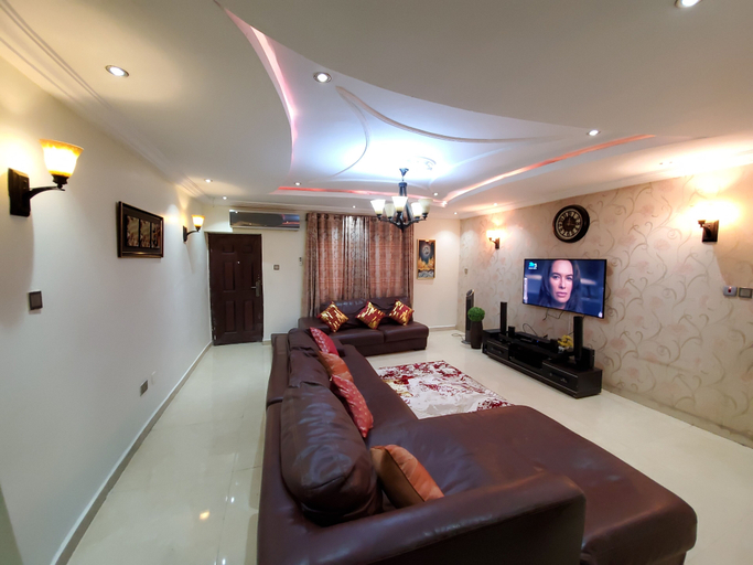 Living area 5, Flat - Sleeps 6 With Parking, AbujaMun