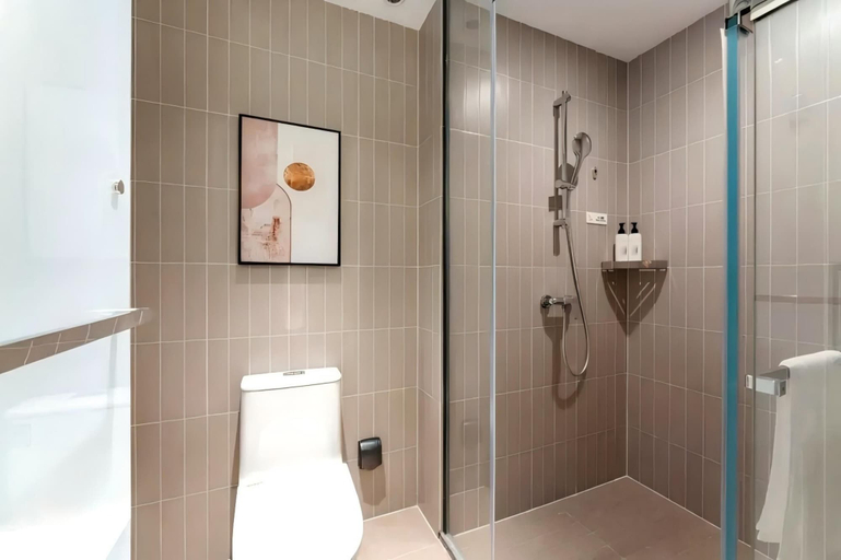 Bathroom 3, Jinjiang Inn, Wuhan