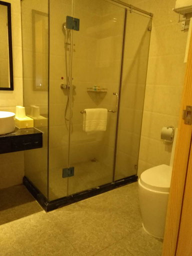 Bathroom, Golden Sunflower Hotel (Shenzhen Nanyue Store), Shenzhen