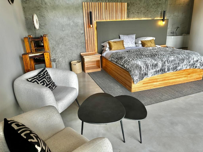 Bedroom 4, La Joya Lodge Conference Centre and Spa, Bojanala