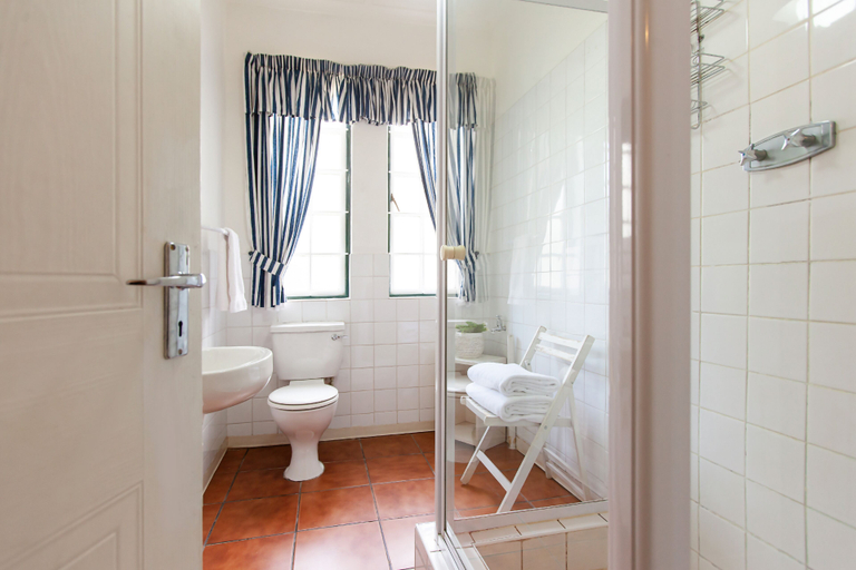 Bathroom 4, The Habit Self Catering, Cape Winelands