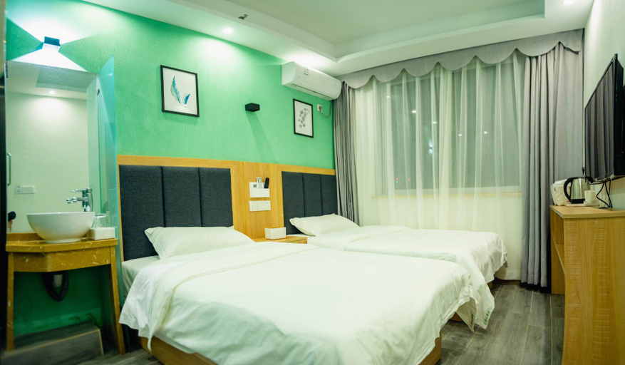 Bedroom 2, Three Mountain Bay, Chongqing