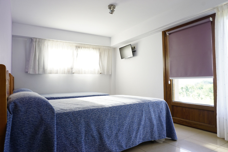 Bedroom 2, Casa Codesal, Pontevedra