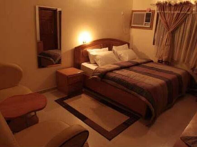 Bedroom 2, Scholet Suites, Akpabuyo