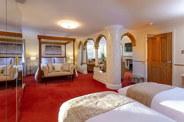 Bedroom 2, Arrandale Lodge, Norfolk
