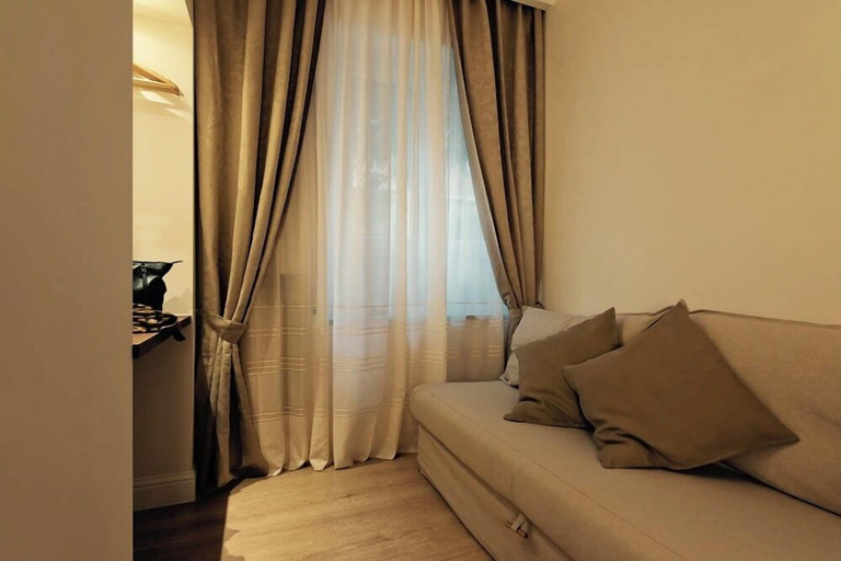 Bedroom 3, Aruna Suites, Rome