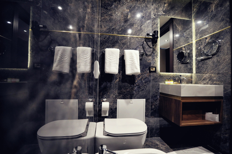 Bathroom, Luxury Premium Finese Hotel & SPA, Durrësit