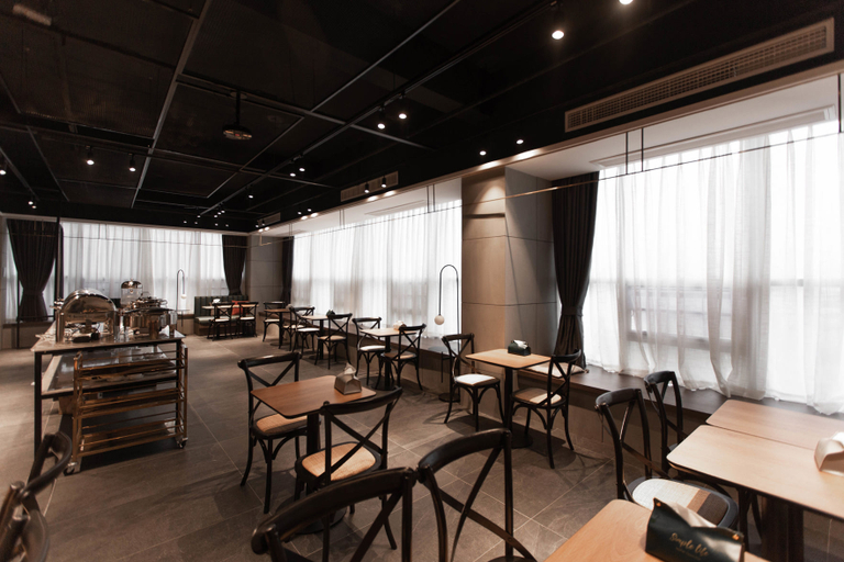 Food & Drinks 2, Molna Hotel Yibin, Yibin