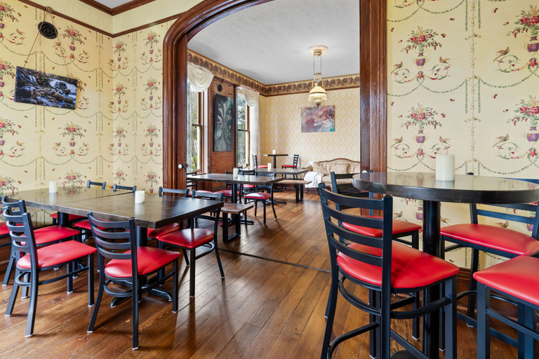 Food & Drinks, The Orth House Inn by Remotion, Jackson