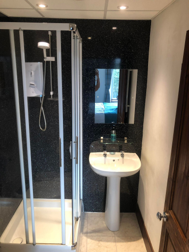 Bathroom 3, Kestor Inn, Devon