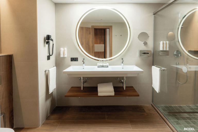 Bathroom 1, Hotel Riu Palace Phuket - All Inclusive, Phuket Island