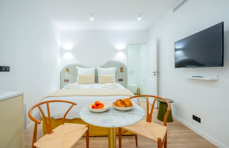 Bedroom 1, Résidence Saint-Tropez FENIERS, Var