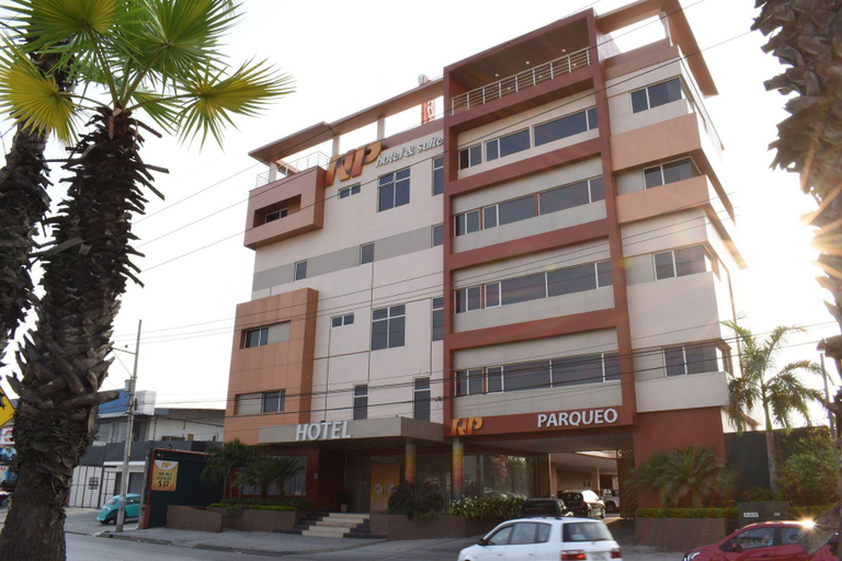 Exterior & Views, NP Hotel & Suites, Guayaquil